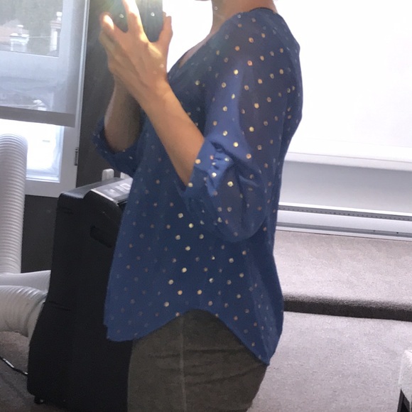 Francesca's Blue Top with Gold Dots - Picture 6 of 6